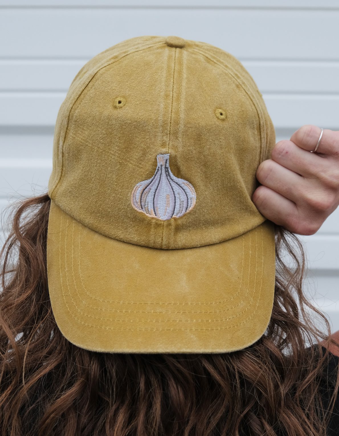 Embroidered Hat | Garlic